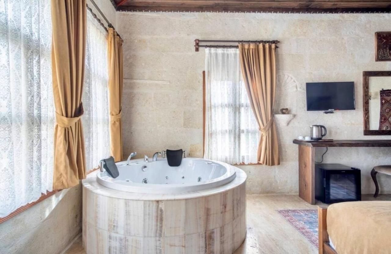 Uzay Cave Suite Hotel Урґюп Екстер'єр фото